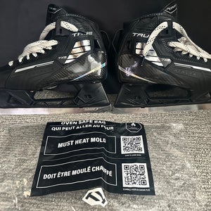 True Catalyst 7x6 Hockey Goalie Skates Regular Width 7.5 (Used)