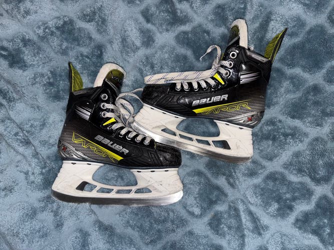 Bauer Vapor X4 Hockey Skates – Junior Size 2D – Bauer Aetrex Orthotics