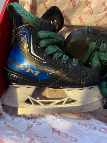 CCM JetSpeed XTRA SE YT Hockey Skates Youth Size 10 (Used)