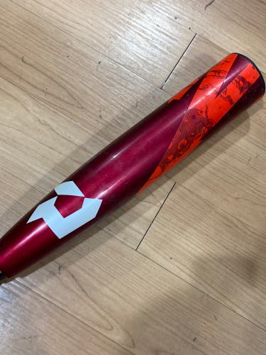 Used USSSA Certified 2024 DeMarini Zoa Composite Bat 30" (-10)