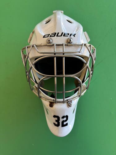 White Senior Bauer Profile 940 Goalie Mask