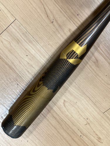 2024 DeMarini Voodoo One Alloy Bat BBCOR Certified (-3) Alloy 29 oz 32" (Used)