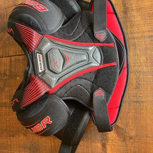 Large Junior Bauer Vapor Xltx Pro Shoulder Pads (Used)