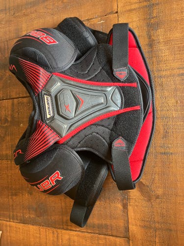 Large Junior Bauer Vapor Xltx Pro Shoulder Pads (Used)