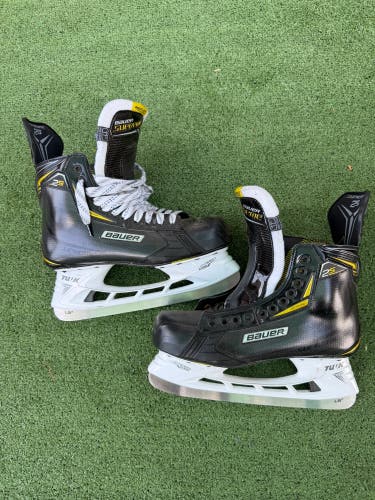 Senior Bauer Supreme 2S Hockey Skates | Size 11