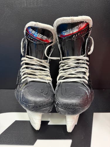 Black 2025 Bauer Hockey Skates Regular Width 8 (Used)
