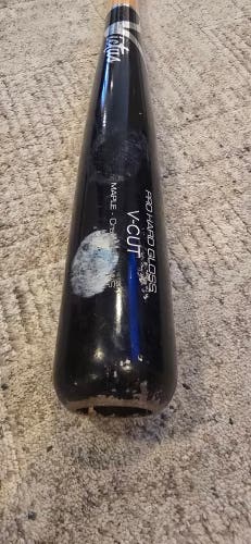 2023 Victus V-Cut BBCOR Certified Bat (-3) 29 oz 32" (Used)