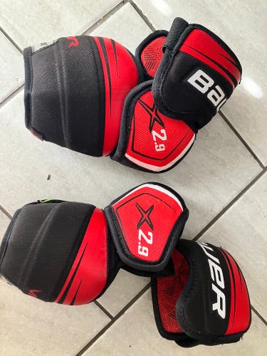 Junior Small Bauer Vapor X2.9 Elbow Pads (Used)