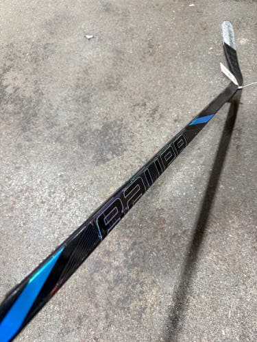 Junior Bauer Nexus Tracer Hockey Stick Left Hand P90 40 Flex (Used)