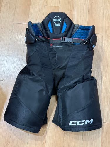 Senior Medium CCM JetSpeed Pro Hockey Pants (Used)