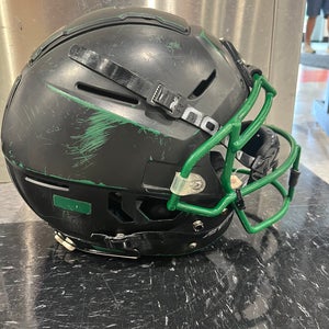 Youth Medium Schutt F7 Helmet (Used)