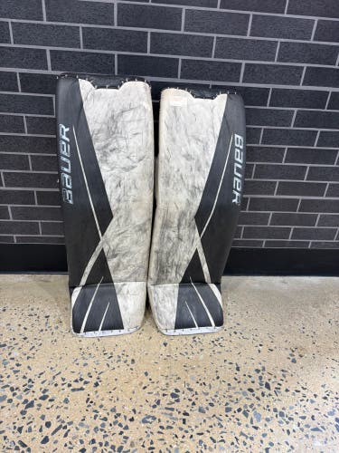 Black Large Senior Bauer Supreme Ultrasonic Goalie Leg Pads (Used)