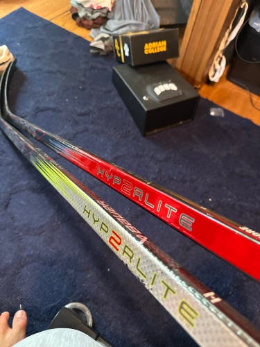 Senior Bauer Vapor Hyperlite 2 Left Hand Hockey Stick P92M 77 Flex (Used)