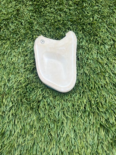 White Junior Rawlings Shin Guards (Used)