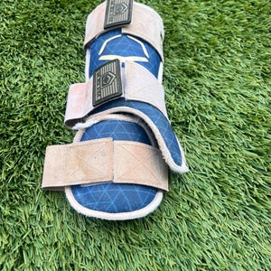 Blue Senior EvoShield Leg guard Shin Guards (Used)