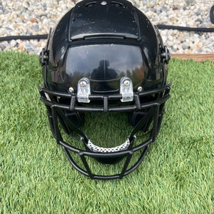 Black Youth Medium Schutt F7 Helmet (Used)