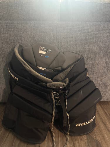 Senior XL 2024 Bauer Elite Hockey Goalie Pants (Used)
