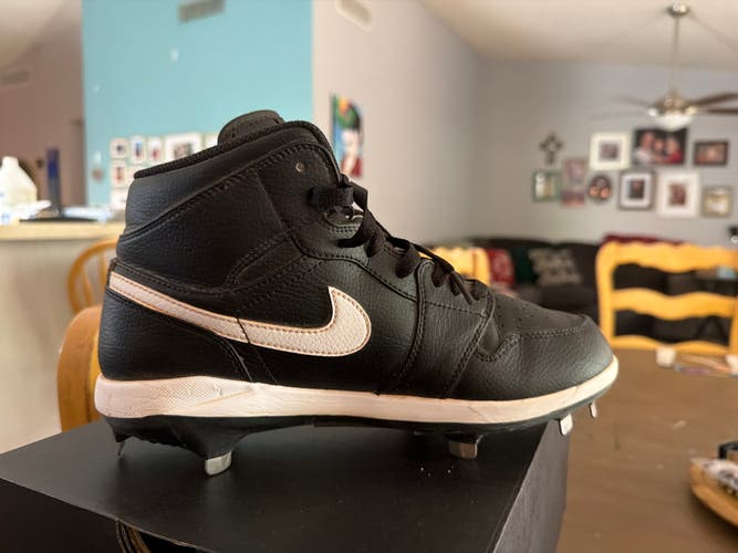 Black Men's Size M 8.5 (W 9.5) Adult Nike High Top Air Jordan Metal (Used)
