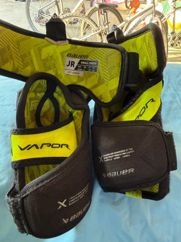 Junior Small Bauer Vapor 3X Elbow Pads (Used)
