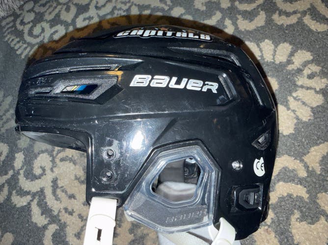 Small Bauer Re-Akt 150 Helmet (Used)