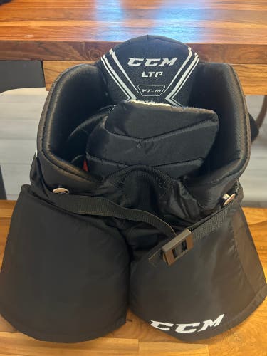Youth Medium CCM LTP Hockey Pants (Used)