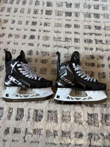 2024 CCM Tacks XF Pro Hockey Skates Regular Width Pro Stock 8 (New)