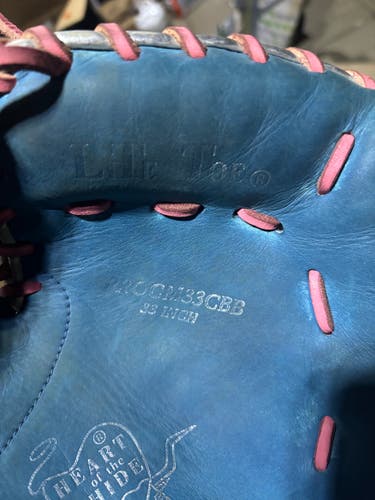 RH Rawlings Heart of the hide Catcher's Glove 33" (Used)