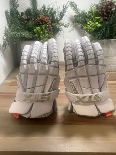 STX Surgeon RZR2 Lacrosse Gloves