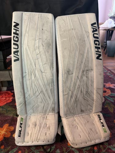 30” +2 Vaughn Goalie Leg Pads (Used)