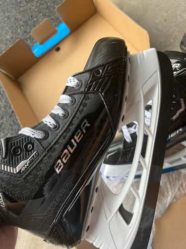 Bauer Supreme Mach Hockey Skates Regular Width 8.5 Fit 2