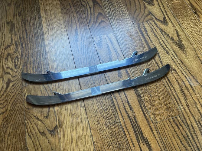 2 sets of Bauer LS Pulse Ti 280 mm Size 9 /9.5