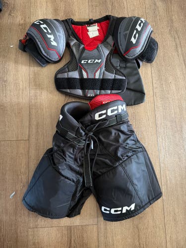 Medium Youth CCM JetSpeed Shoulder Pads and CCM Next Shorts (Used)