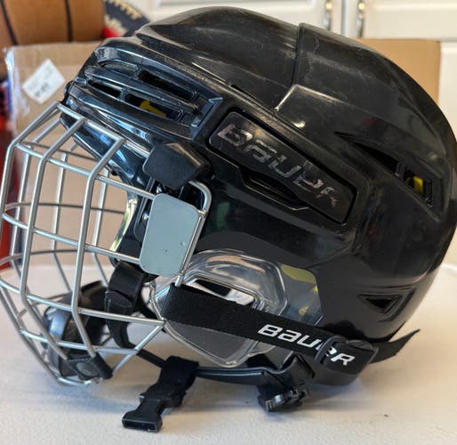 Youth Bauer Re-Akt 100 Helmet (Used)