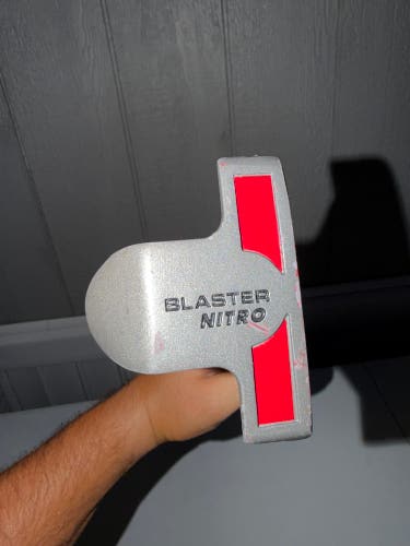 Nitro Blaster Youth Mallet Right Handed Putter 30" (Used)