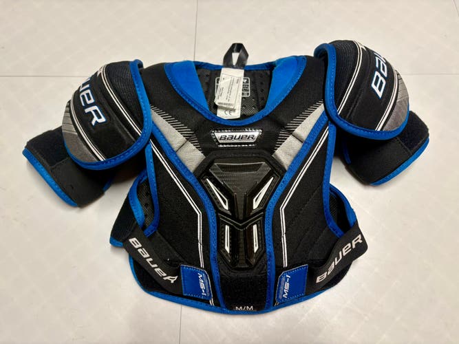 Medium Junior Bauer MS-1 Shoulder Pads