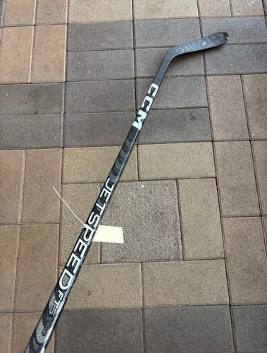 Senior CCM JetSpeed FT5 Pro Hockey Stick RH P29 80
Flex Pro Stock