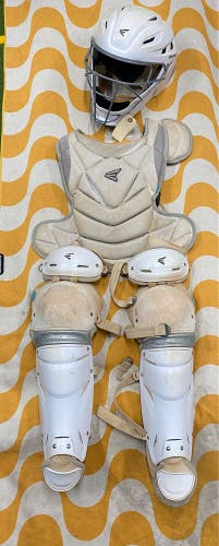 White Intermediate Easton Jen schro The Fundamental Catcher's Combo (Used)