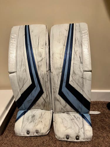 34" Vaughn Ventus SLR2 Pro Carbon Goalie Leg Pads (New)