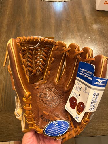 Mizuno Classic Pro Soft RH Baseball Glove 11.5" (New)