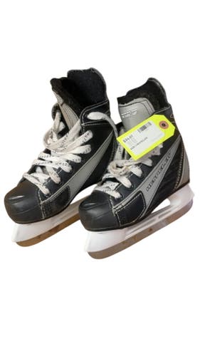 Hespeler Rogue Hockey Skates - Size 1
