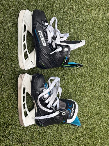 Bauer XLP Hockey Skates Regular Width 11 (Used)