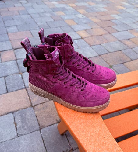 WOMENS NIKE SF AIR FORCE 1 MID "FORCE IS FEMALE" SNEAKERS - VINTAGE WINE SZ 8.5