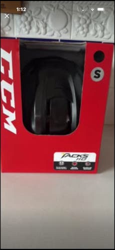 Small CCM Tacks 110 Helmet (New)