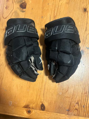 Bauer Supreme Mach Gloves 13" (Used)
