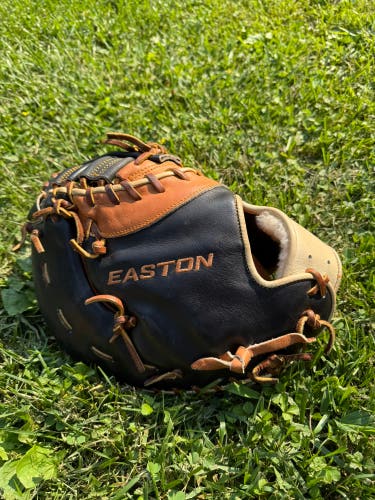 Easton Professional Collection Japan Reserve/Horween Steerhide First Base Mitt