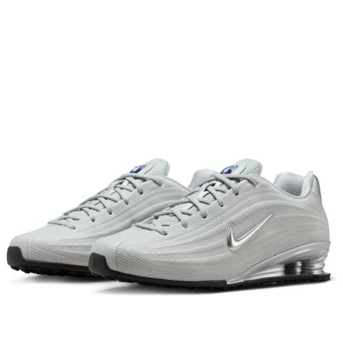 Nike Shox Z HQ7540-001 Sneakers Women's 7 Silver Low Top Lifestyle Shoes RHS9290