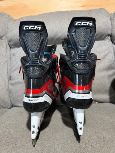 2023 CCM JetSpeed FT6 Pro Hockey Skates 9 (Used)