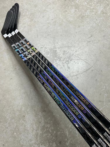 4 PACK 95 Flex P28M Senior CCM RibCor Trigger 9 Pro Right Hand Hockey Stick Pro Stock (New)