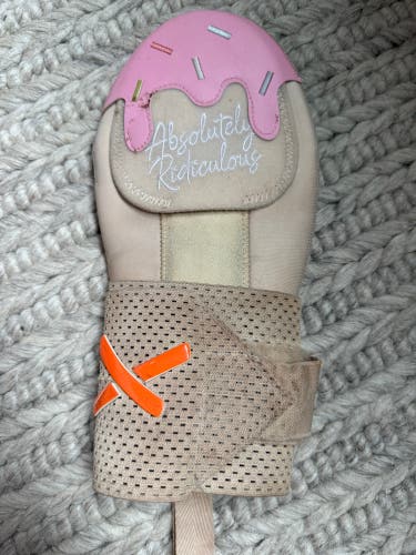 Junior Aria Sliding Mitt (Used)
