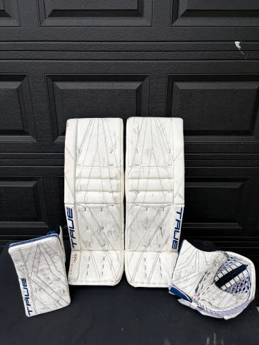 34+2.5 True Catalyst Px5 Regular Goalie Full Set Pro Stock (AHL, Used)